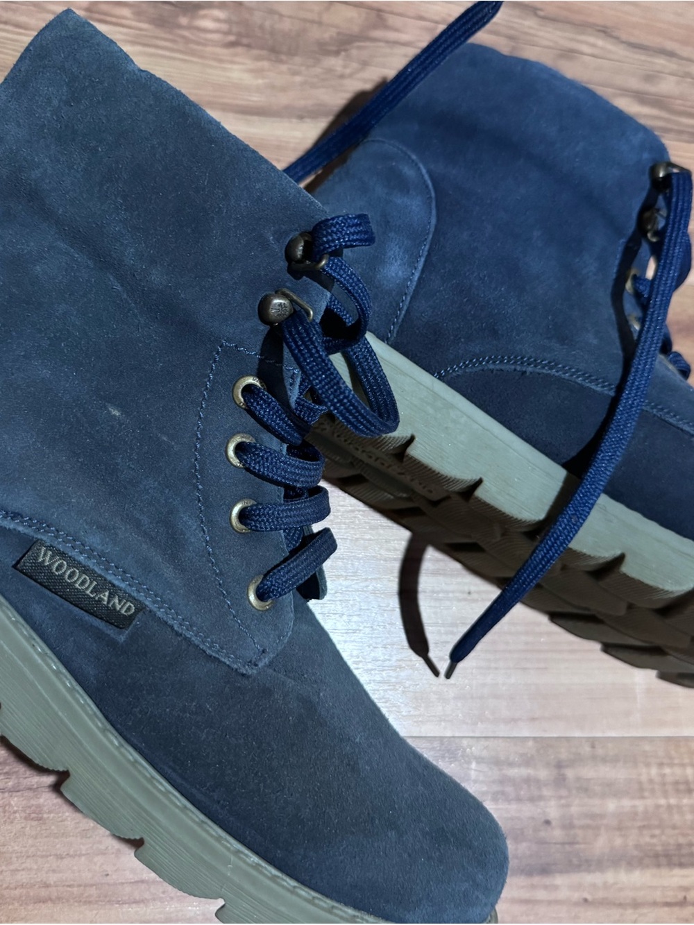 Woodland Women's Navy Suede Chukka Boots